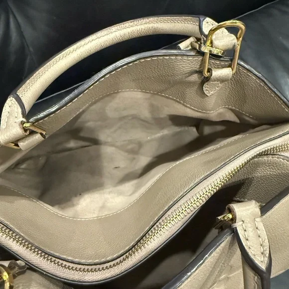 Louis Vuitton Grand Palais Tan Embossed Satchel - Picture 14 of 16